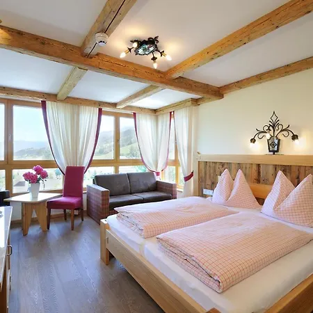 Herrschaftstaverne Hotel Haus im Ennstal