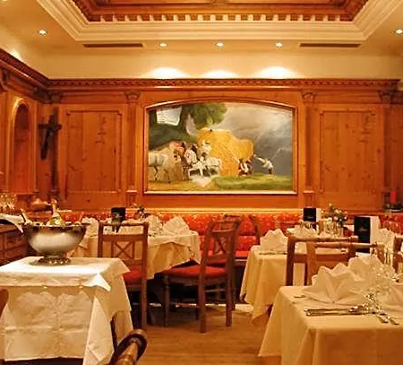 Herrschaftstaverne Hotel 4*